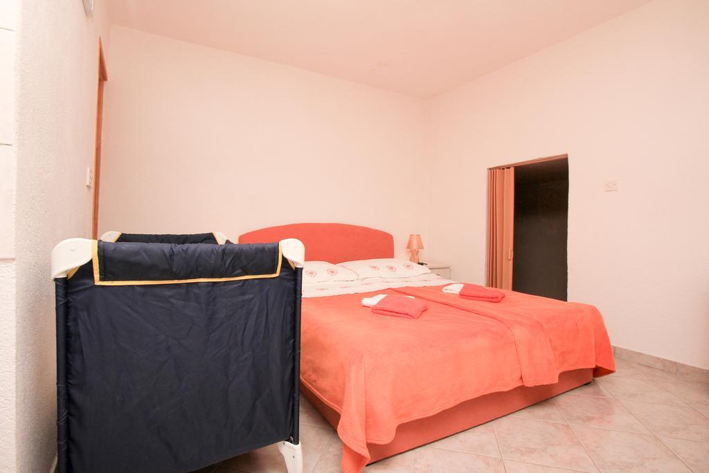 Apartamento Robinson Braco Bogomolje Exterior foto