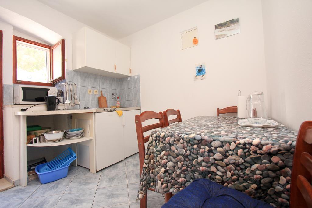 Apartamento Robinson Braco Bogomolje Exterior foto